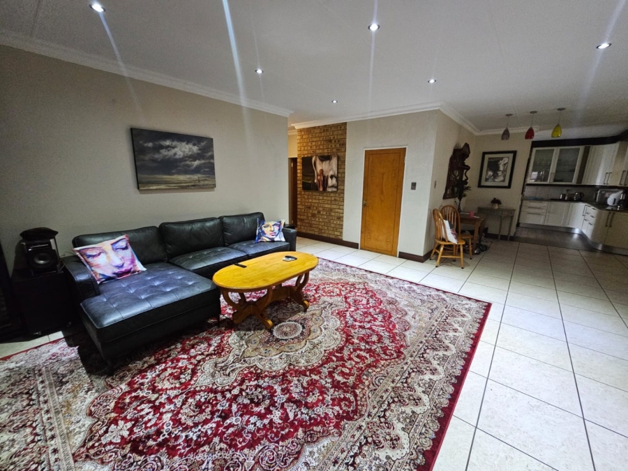 3 Bedroom Property for Sale in Vaalpark Free State